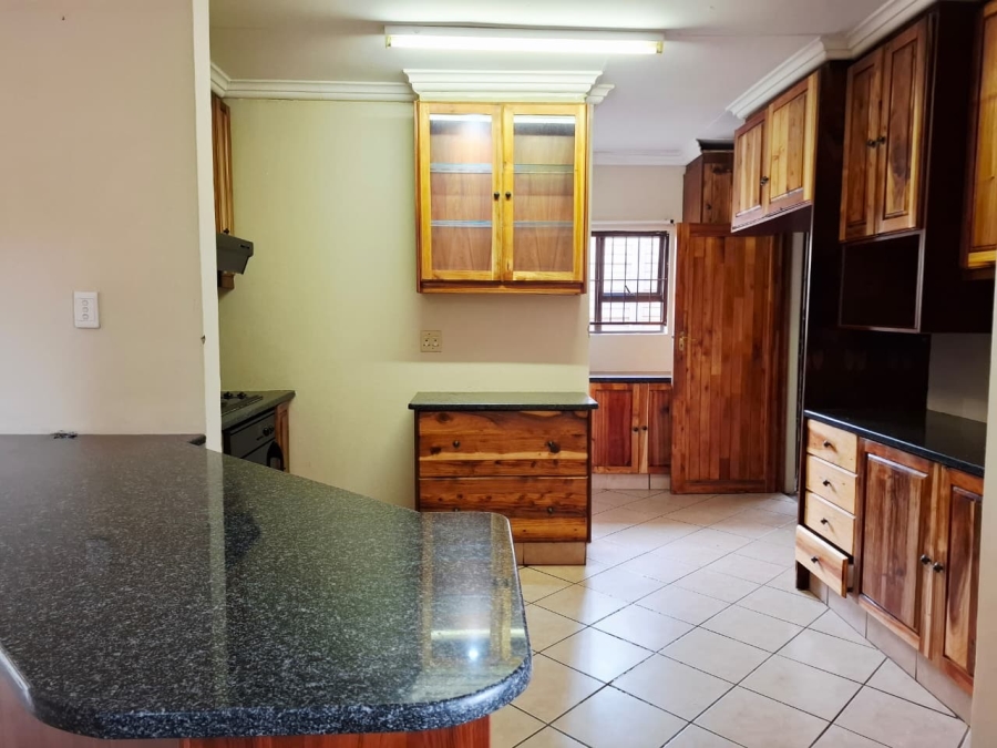 To Let 3 Bedroom Property for Rent in Universitas Free State